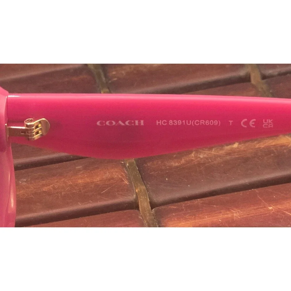 Coach Pillow Tabby Oval Women's Sunglasses Milky Magenta CR609 2024